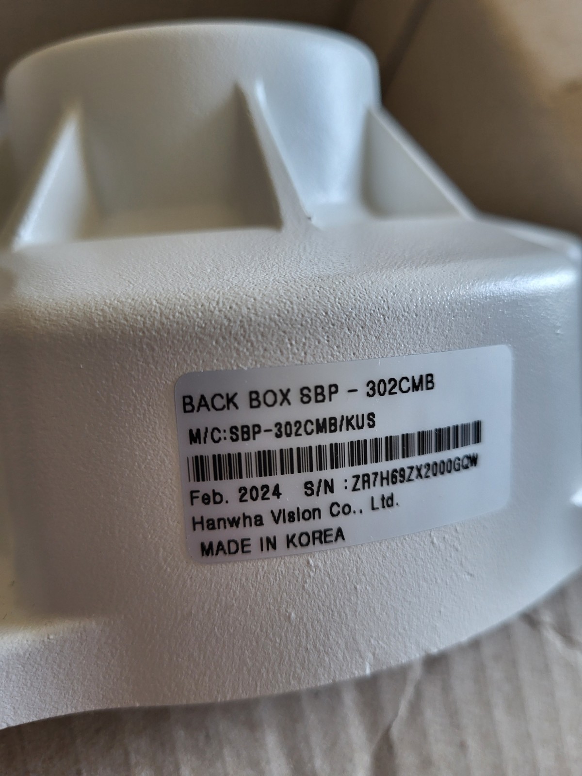 Hanwha Techwin White Pendant Back Box SBP-302CMBW