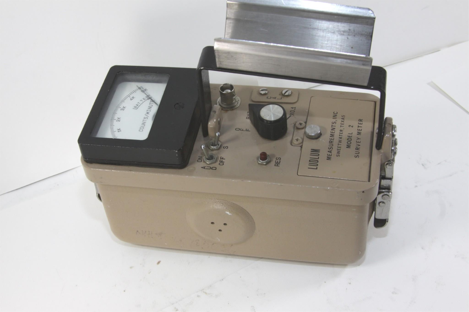 LUDLUM MODEL 2 GEIGER COUNTER/SURVEY METER / Contamination Meter tested working