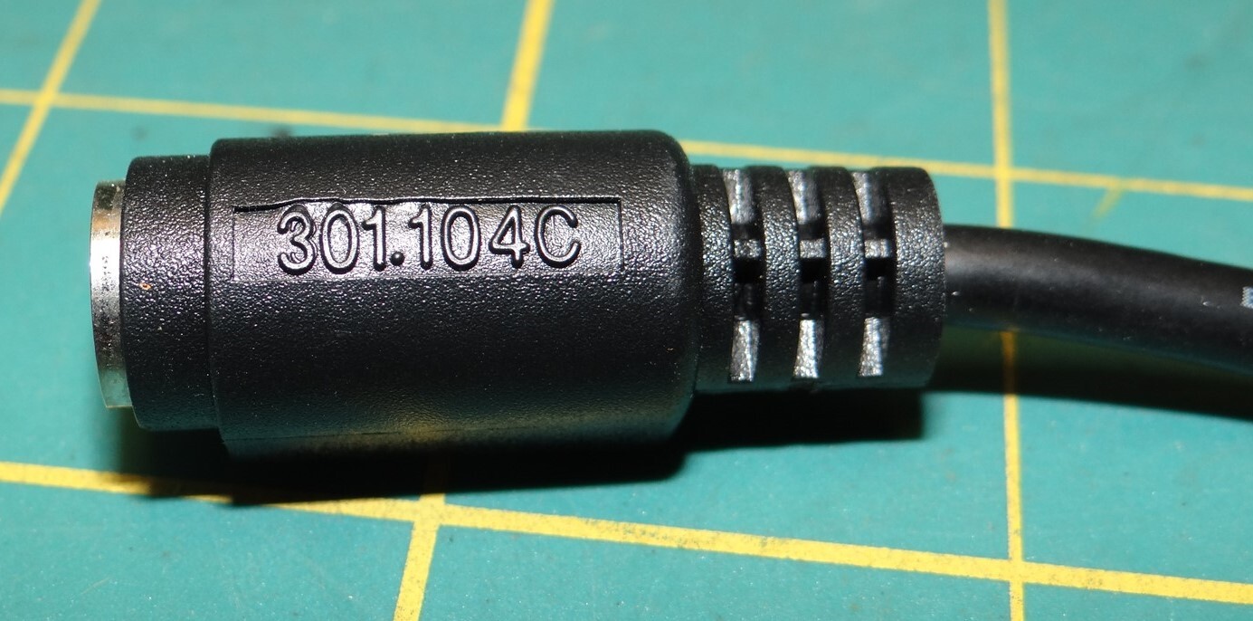 InFocus Projector Adapter PS/2 Mouse GREENDP6150 301104C
