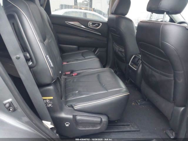 QX60      2018 Glove Box 5011793