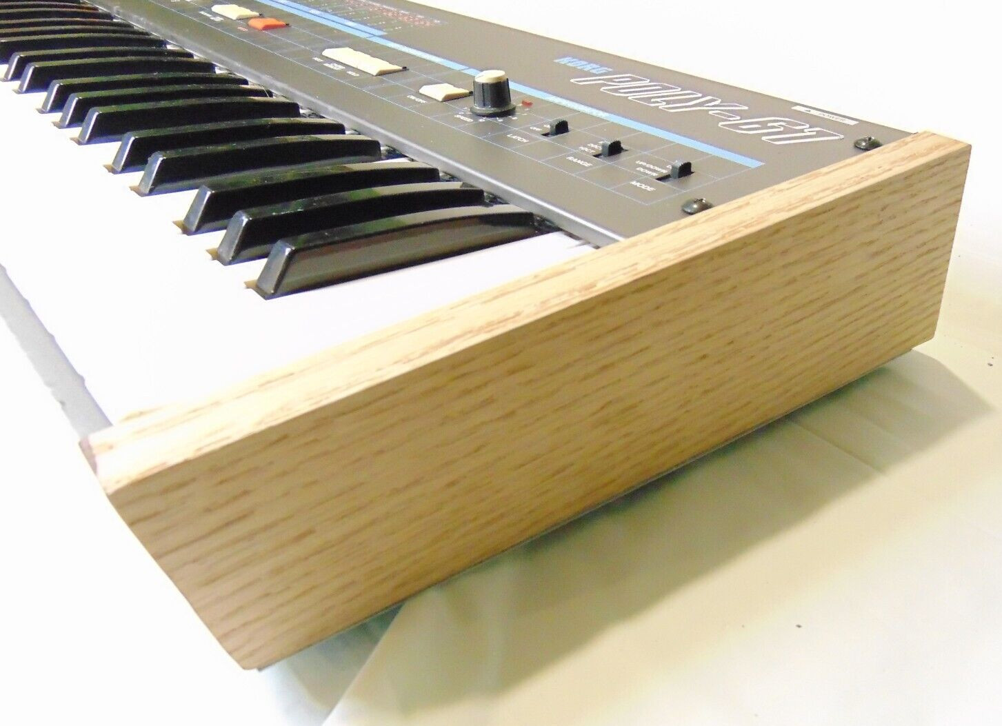 Working KORG POLY-61 Vintage 1980's Synthesizer Keyboard