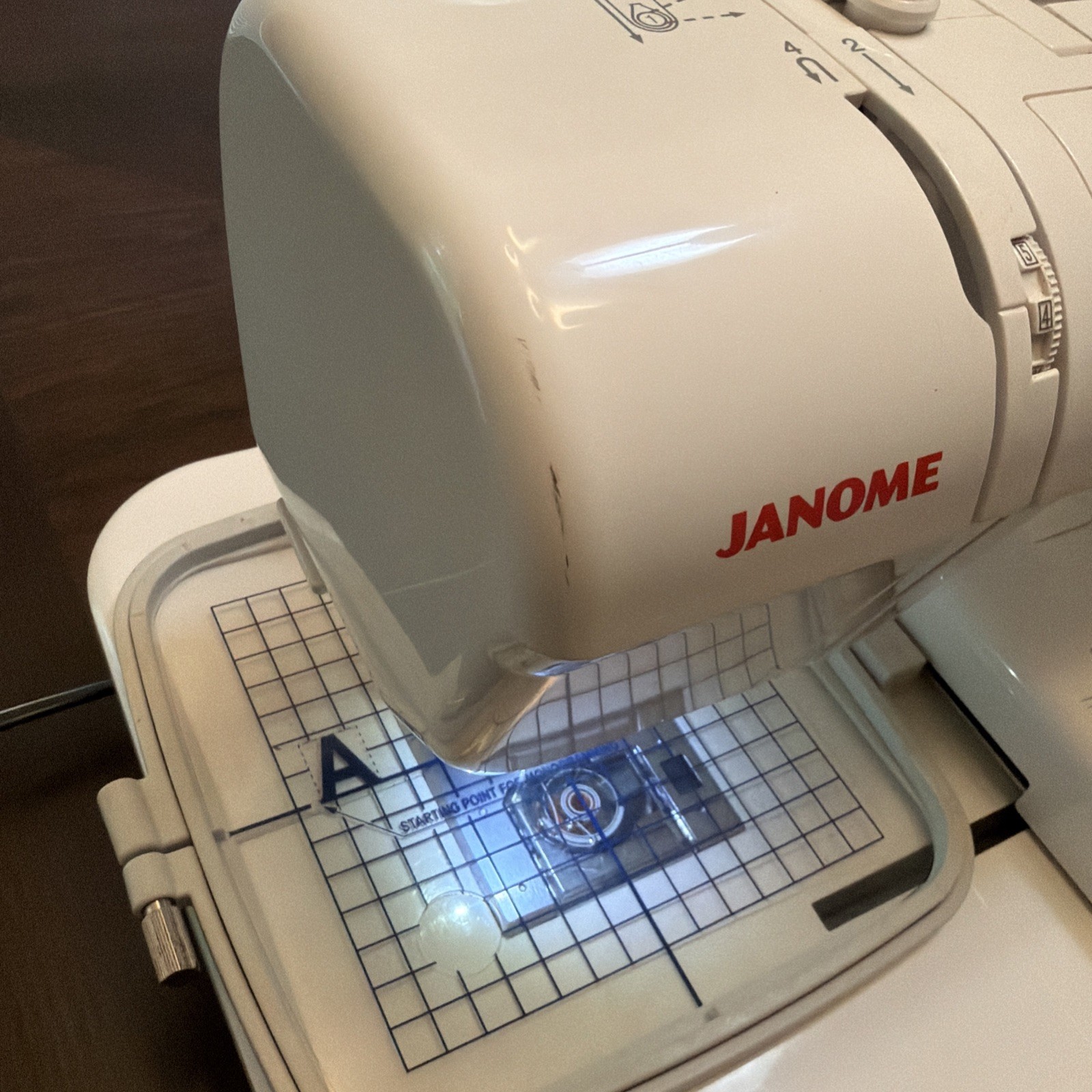 Janome Memory Craft 200E Embroidery Sewing Machine Computerized Tested Works