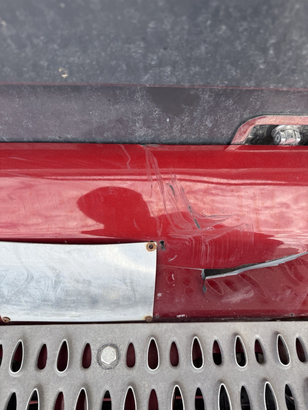 2020 PETERBILT 579 LEFT/ DRIVER SIDE CAB STEP FAIRING A33-1163