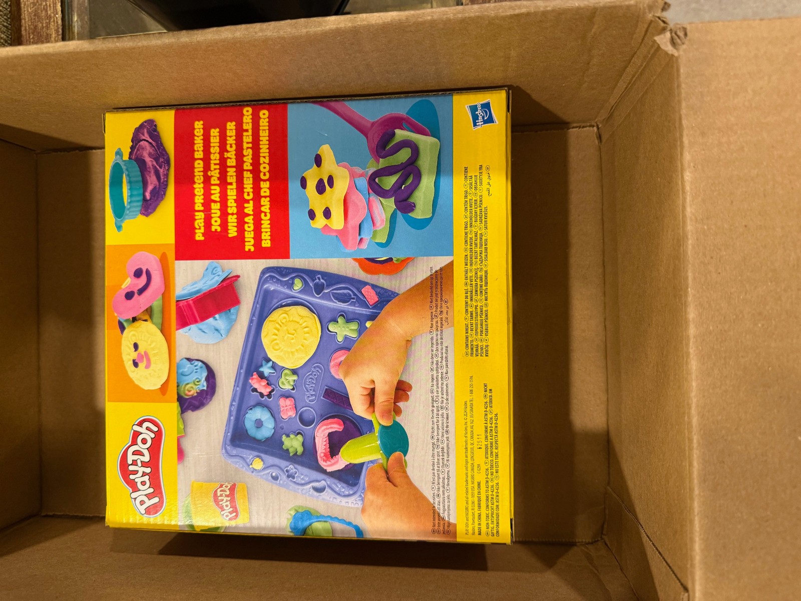 Pla-Doh Cookie Creations  Play Pretend Baker 30149