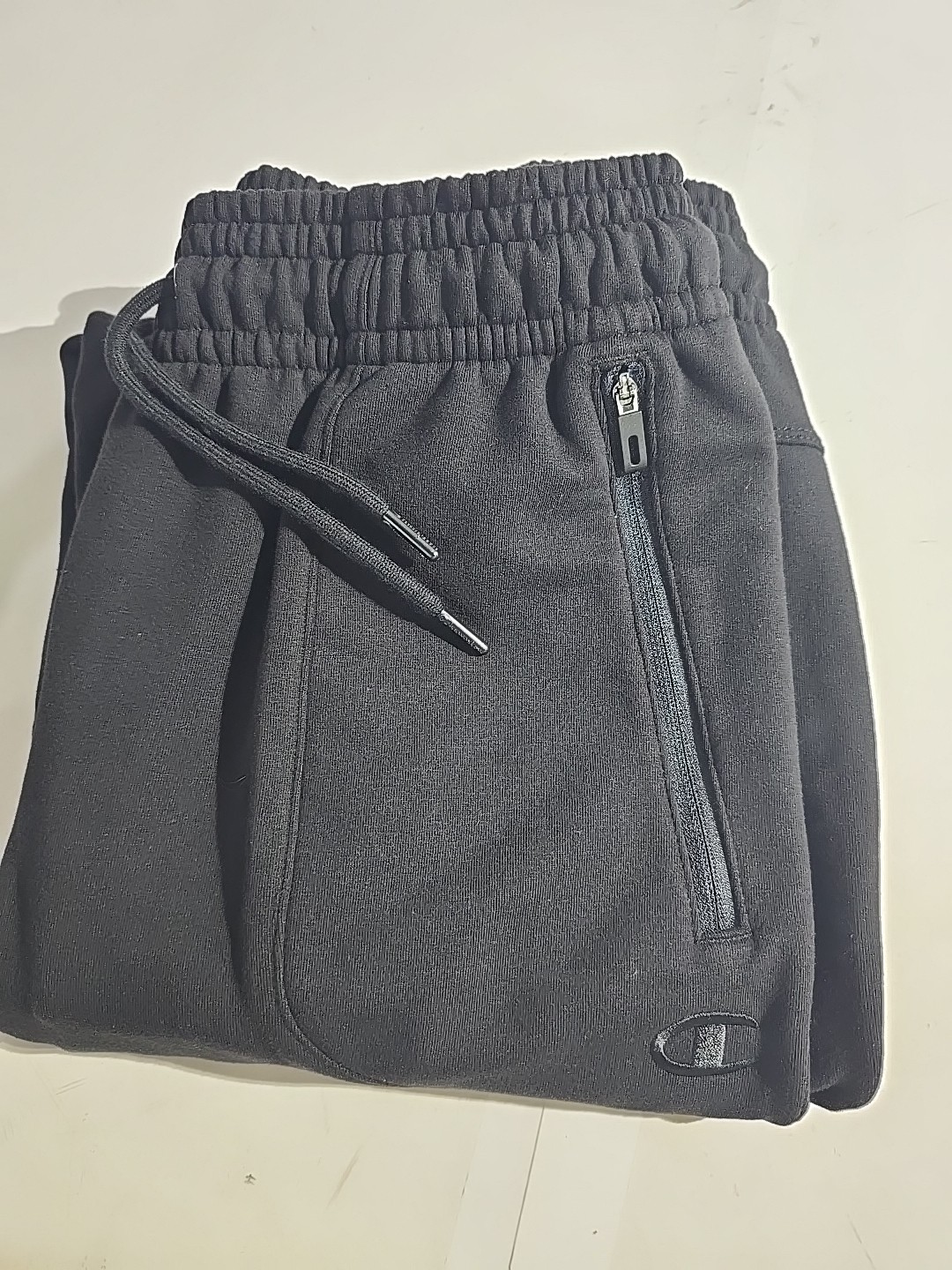 Champion Men's Side Zipper Pockets Drawstring Jogger, Black, Size XL USED