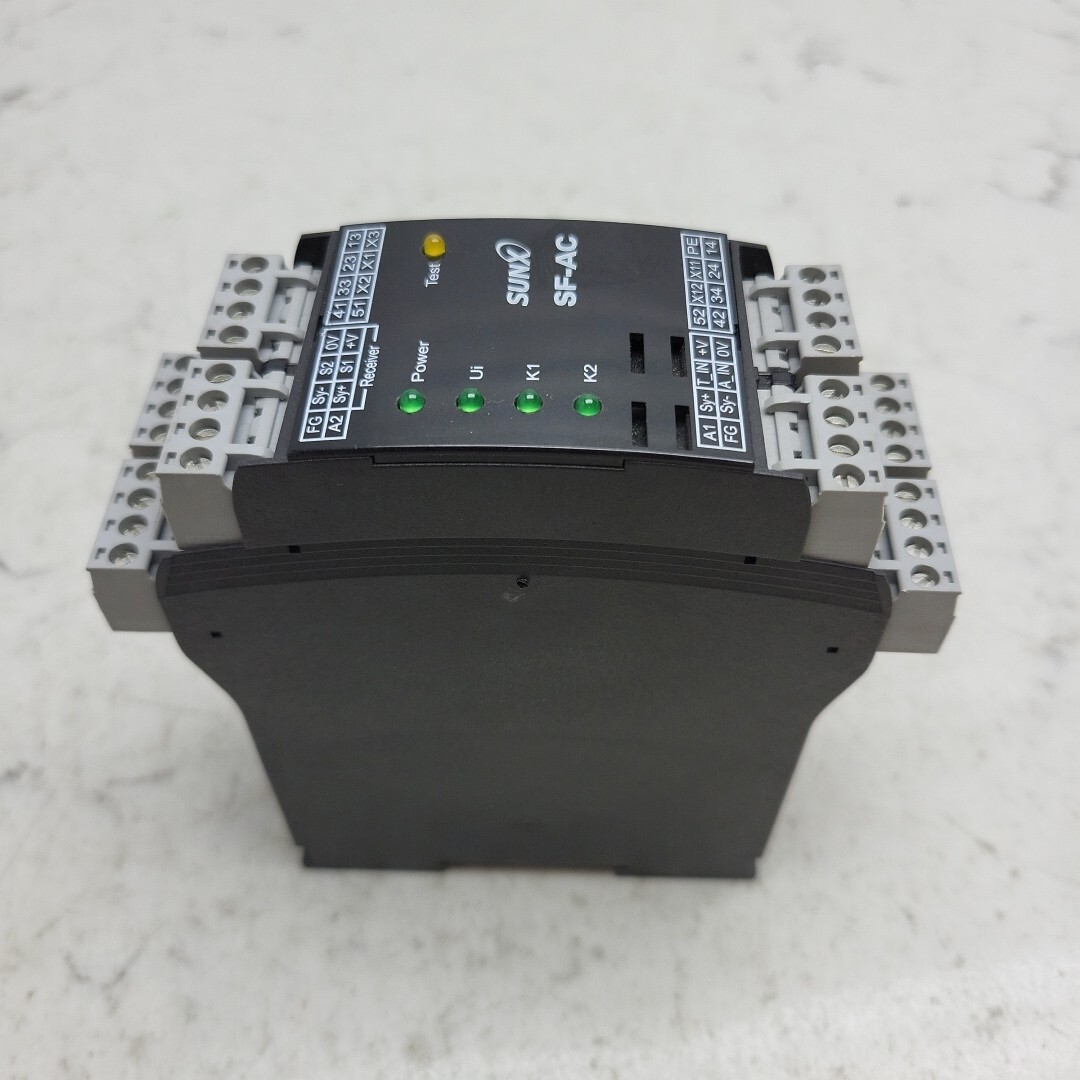 Sunx SF-AC Safety Relay Unit 24 Vdc