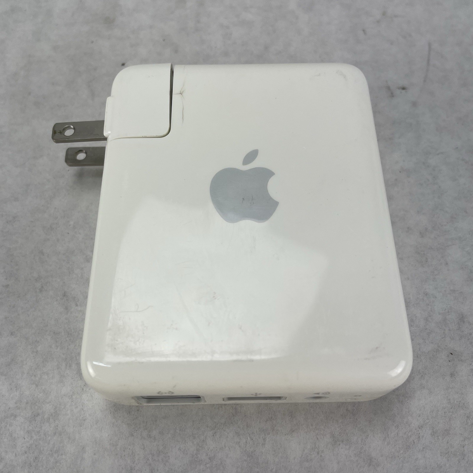 Apple A1264 MB321LL/A A1264 d589