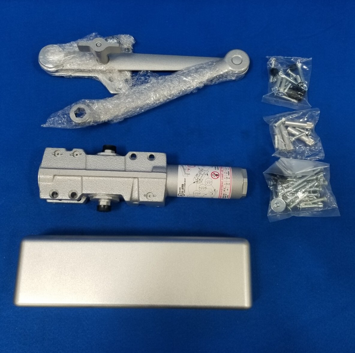 GRAINGER APPROVED 7101 BC DS HO 689 Door Closer, 110 deg, Extra Heavy Duty
