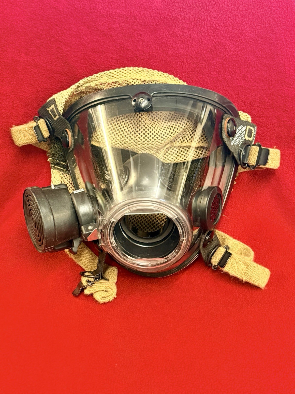 Scott AV-2000 Mask w/ Scott Voice Amp - Firefighter SCBA MASK Size - Large