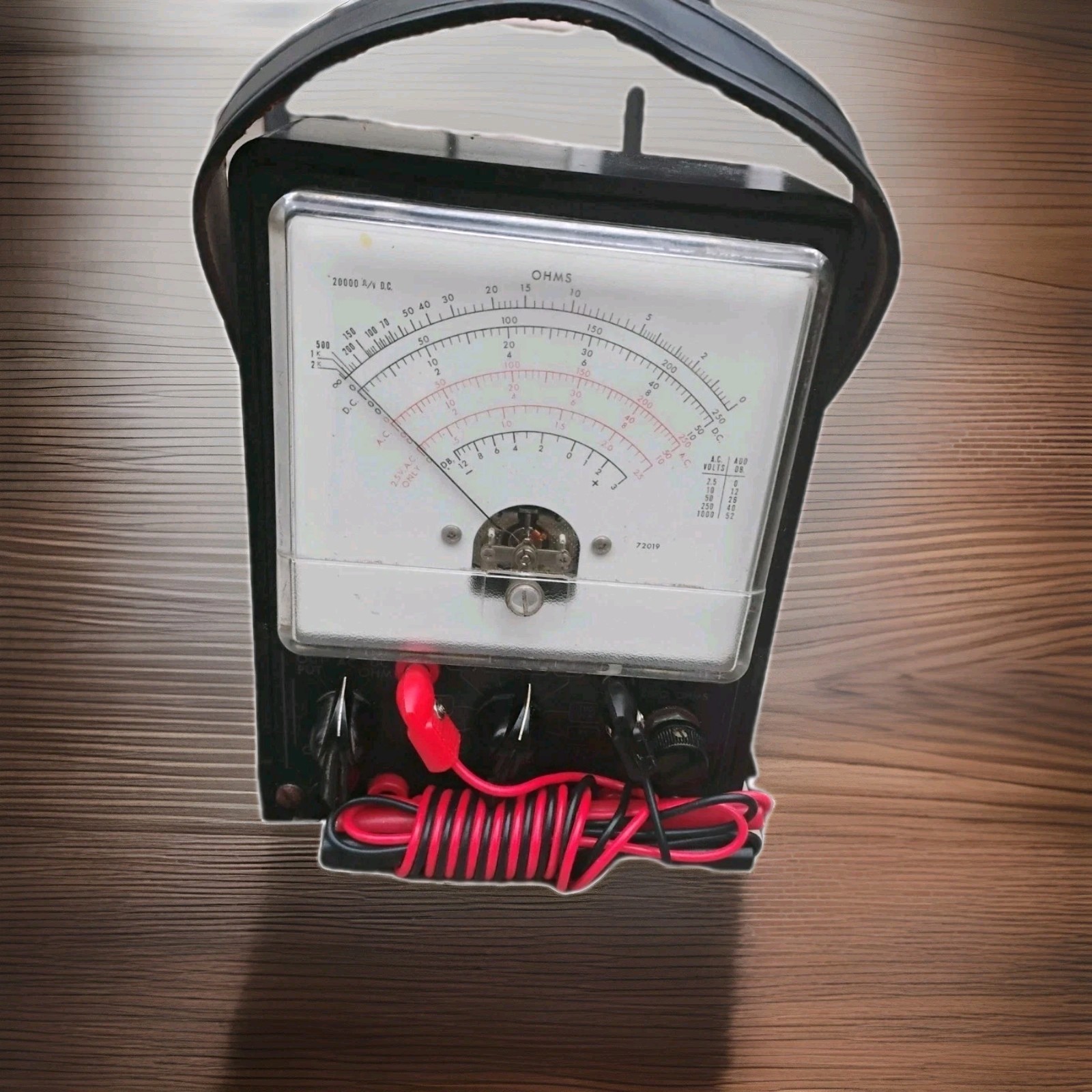 Ohm Vintage Leather Handle