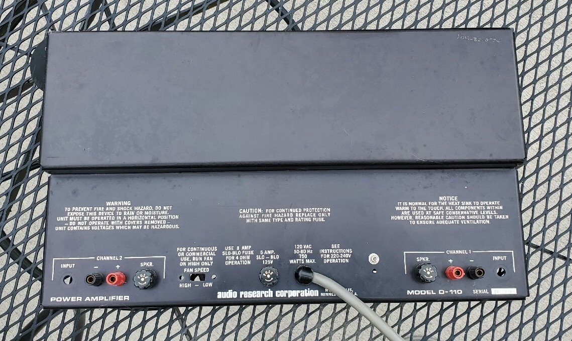 Audio Research D-110 Rear Panel