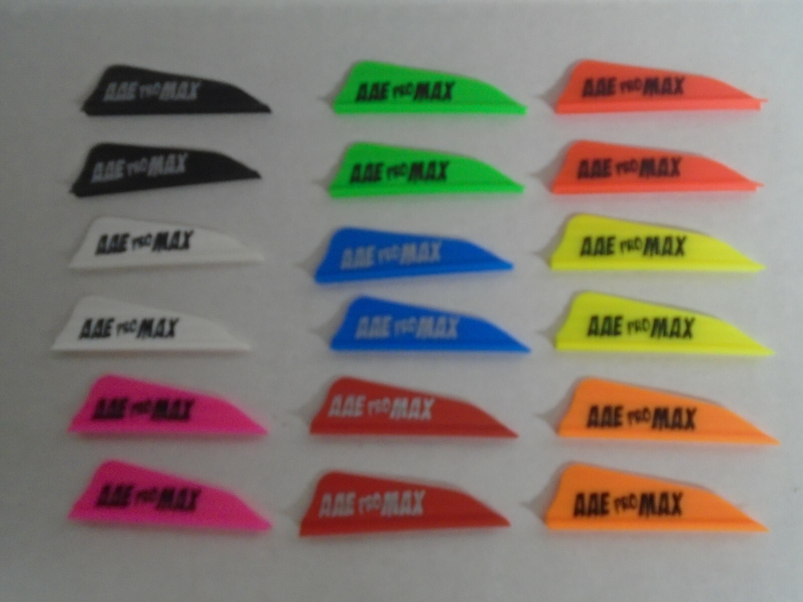 100- AAE Max Pro 1.7" Mixed Bag Vanes! gold, yellow, red, orange, white, green