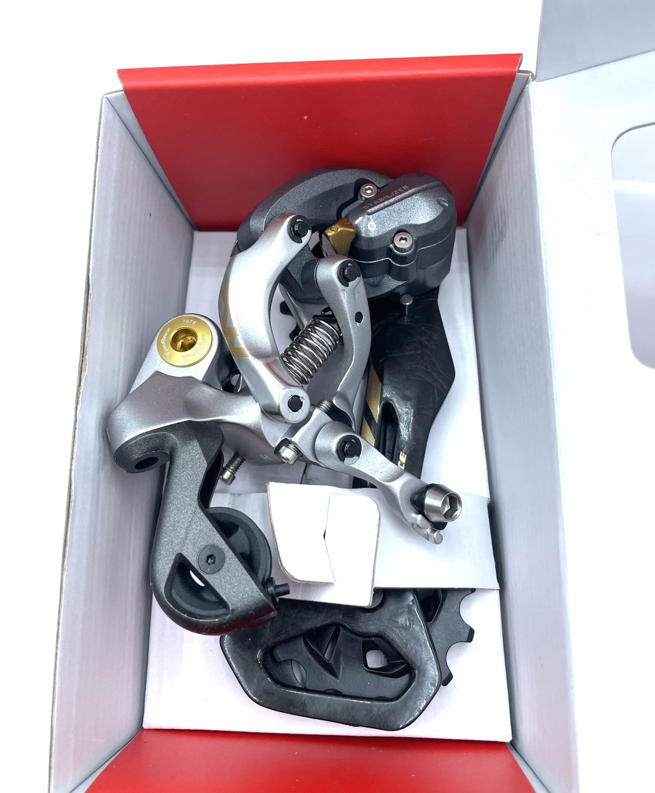 SunRace MZ80 Carbon / Aluminum Rear Derailleur 12/11/10 Speed Medium Cage