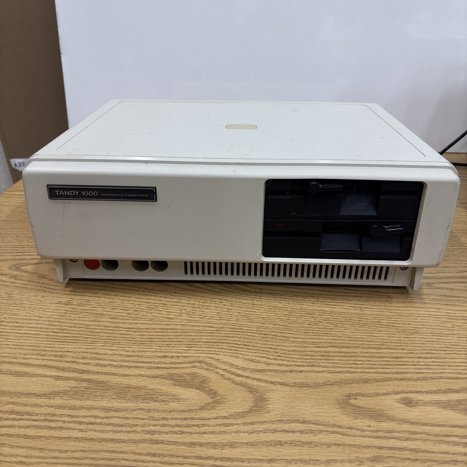 Vintage Original Tandy 1000 Personal Computer (CPU Only)***Turns On