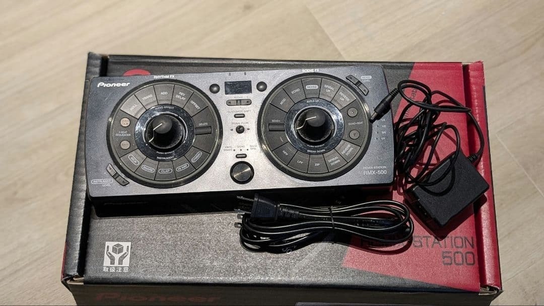 Pioneer DJ RMX-500 Remix Station Effects Controller DJ FX Processor w/ Box Used