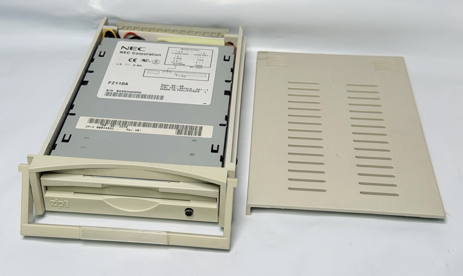 NEC FZ110A Internal 3.5" Zip Drive Beige 134-507313-021-1