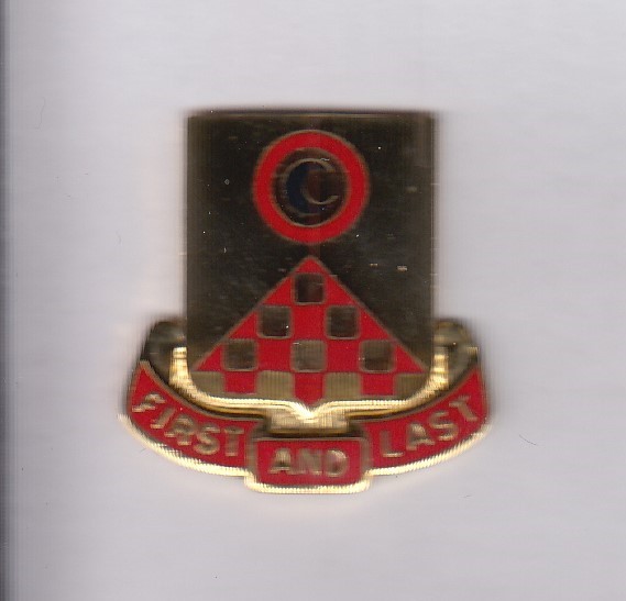 US Army 100th Support Battalion Supply Quartermaster QM crest DUI badge G-23