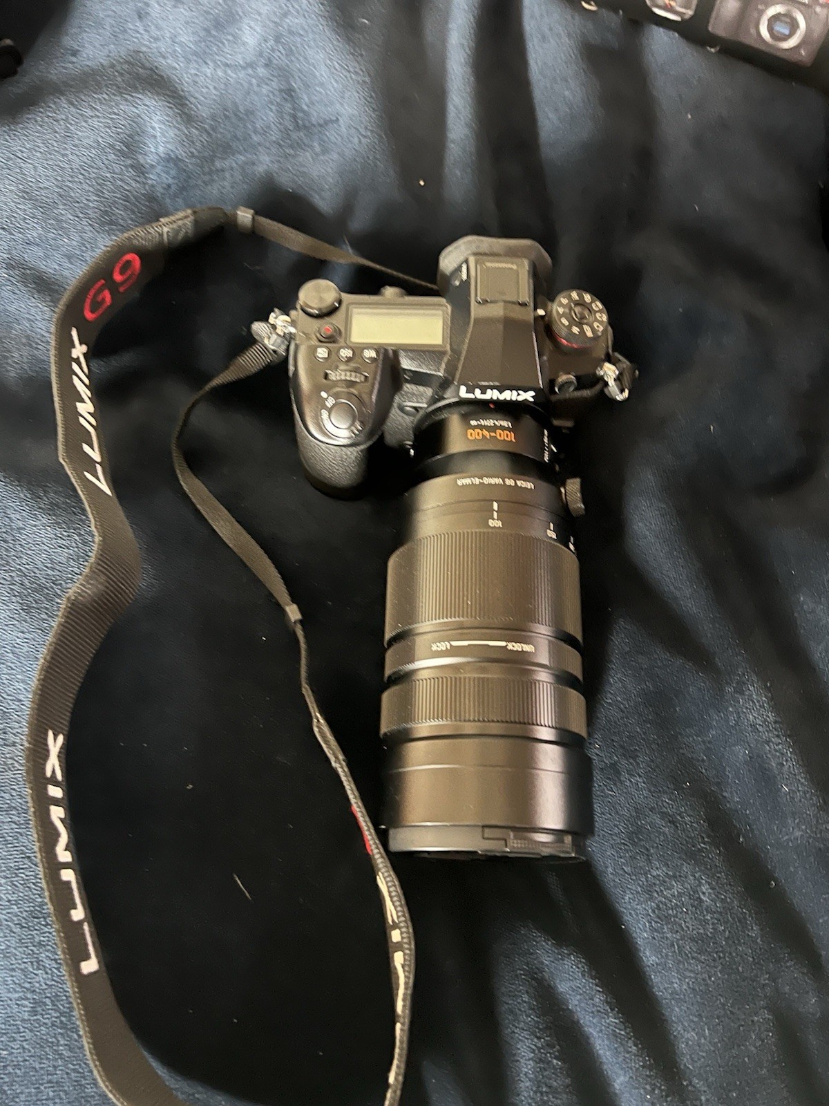 Panasonic Lumix G9 Bundle with Leica DG Vario-Elmar 100-400mm Lens, Bag