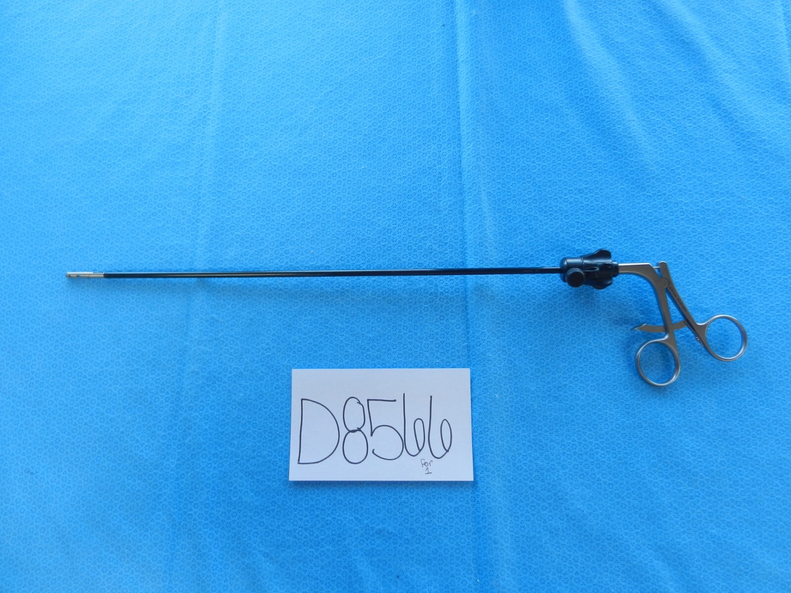 D8566 **NEW** Tri-Anim Dual Cup Insulated Shaft Grasping Forceps 810-02-LG220