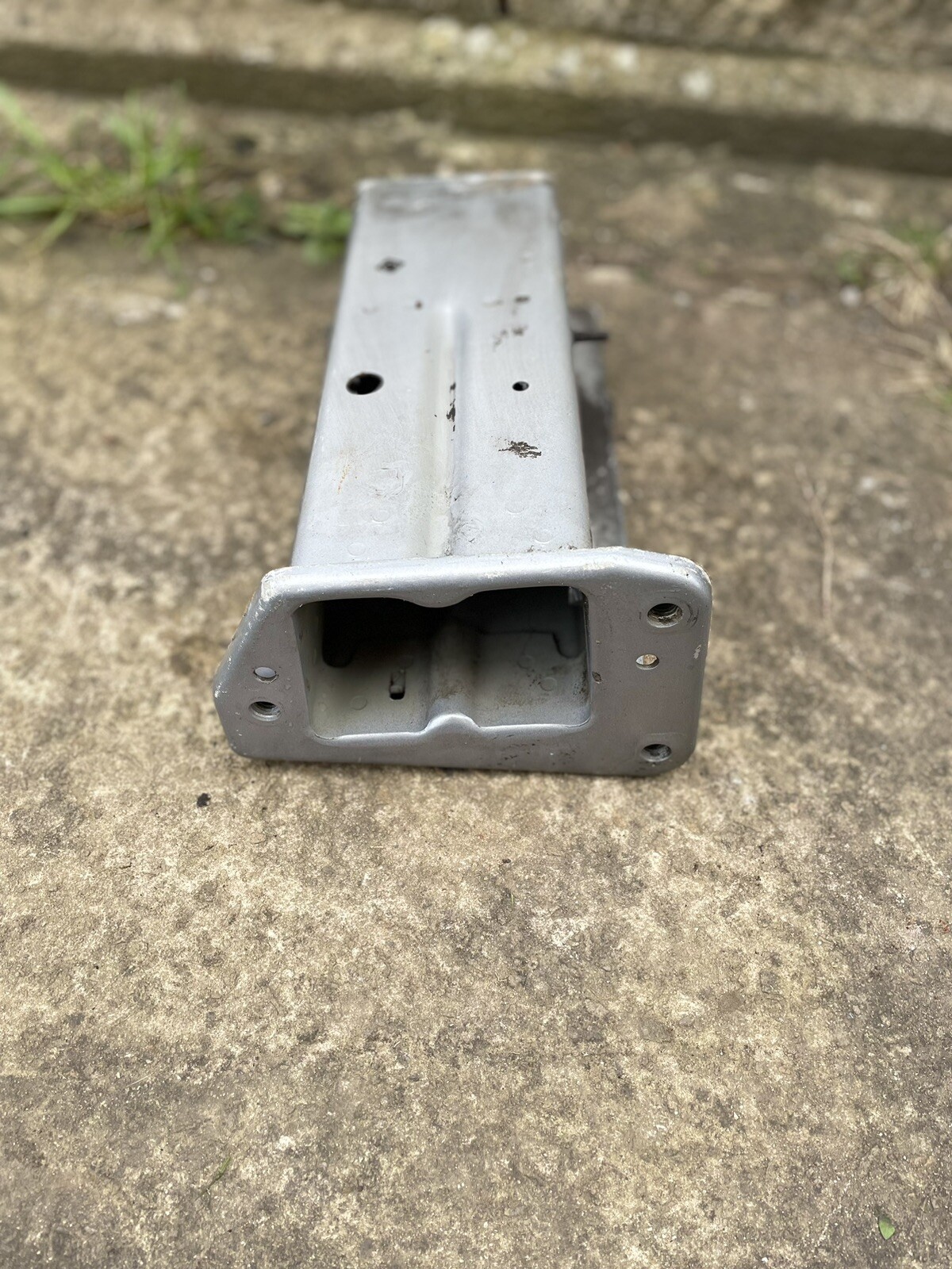 Audi a4 b8 08/12 O.S.F Genuine Driver side short chassis leg piece