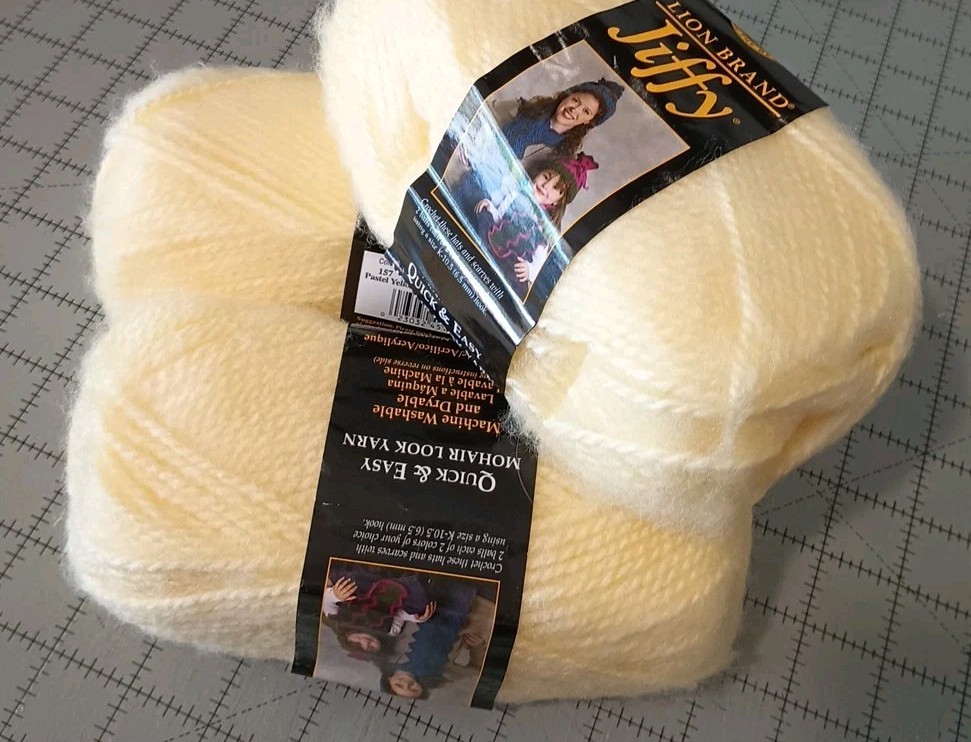 DISCONTINUED Lion Brand Jiffy Pastel Yellow (Set Of 3)