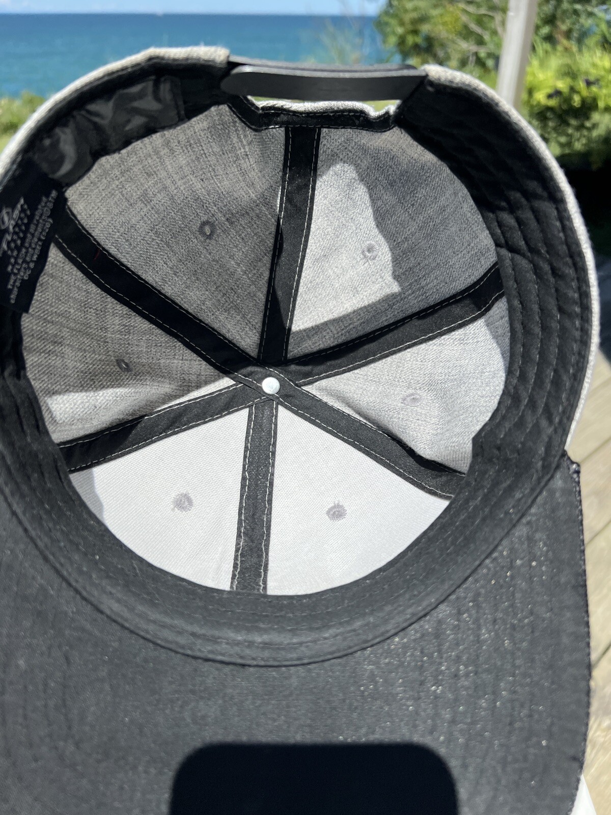 BioWorld Flash Emblem on Front Gray Hat/Cap Black Bill with Snap Back OSFM. EUC