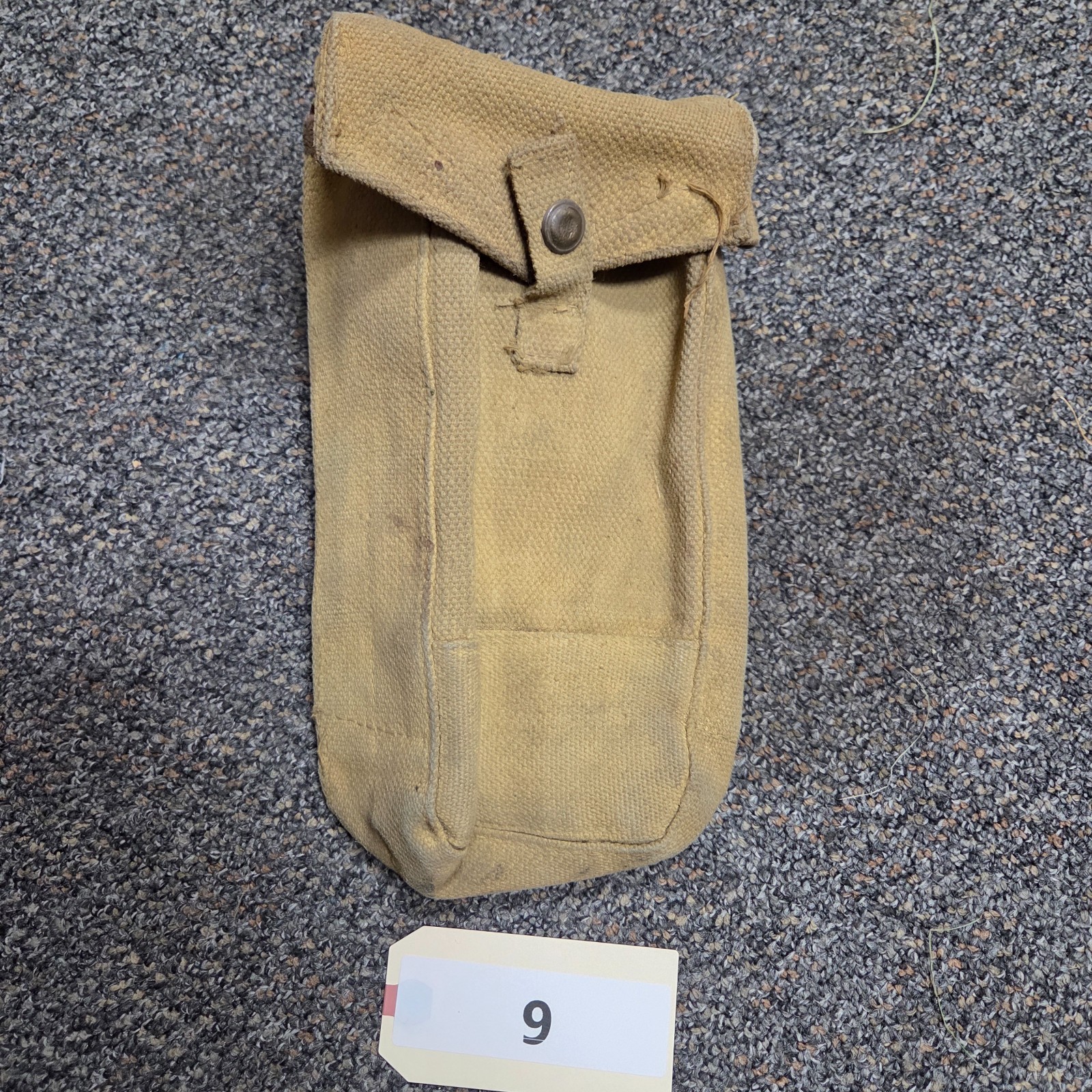 WW2 British P37 Ammunition Magazine Pouch Webbing Equipment Blanco (9)