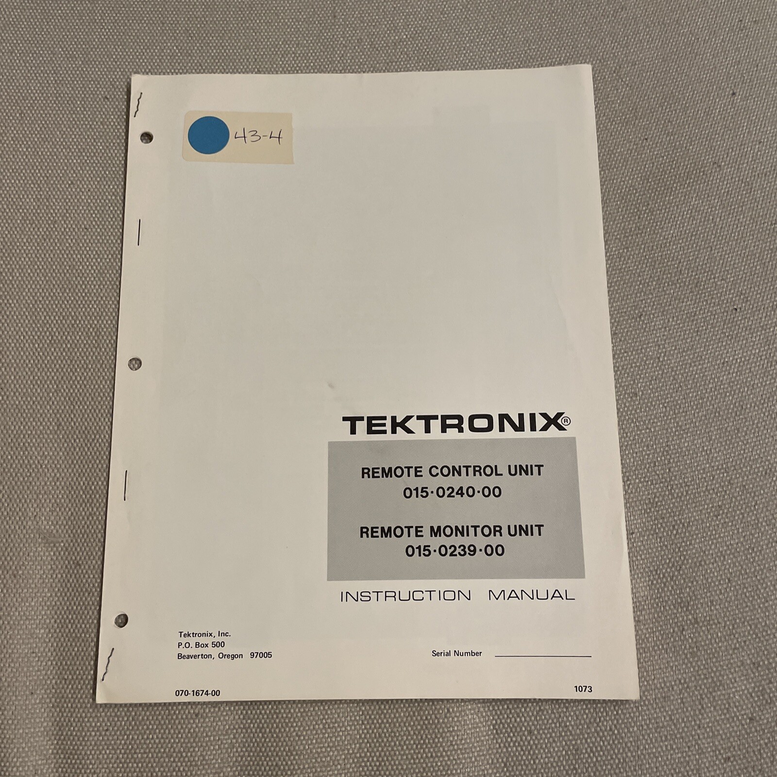 Tektronix 015.0240.00 Remote Control & 015.0239.00 Monitor Manual 070-1674-00
