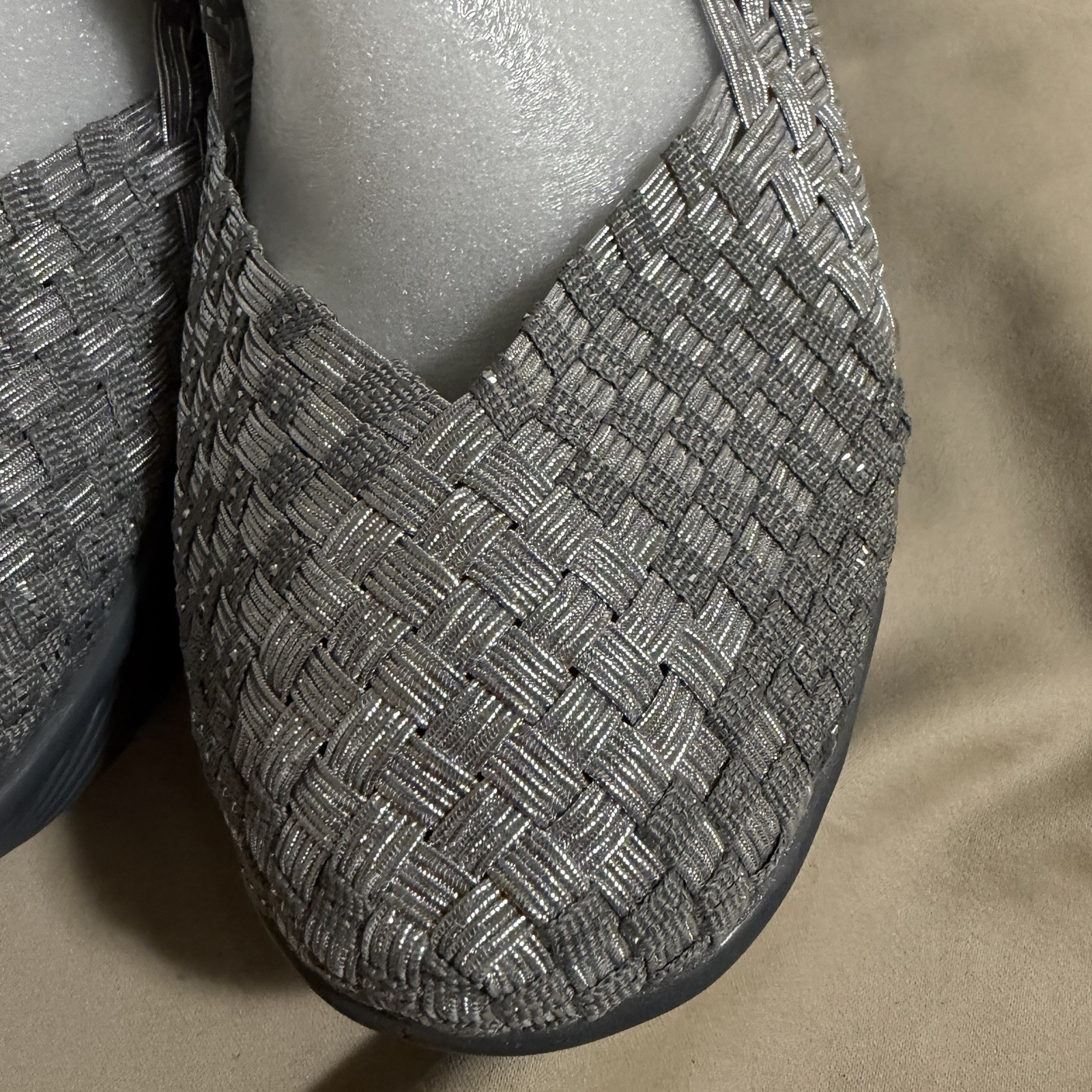 Bernie Mev Silver Gray Woven Mary Jane Comfort Wedge Shoes Women's Size 9