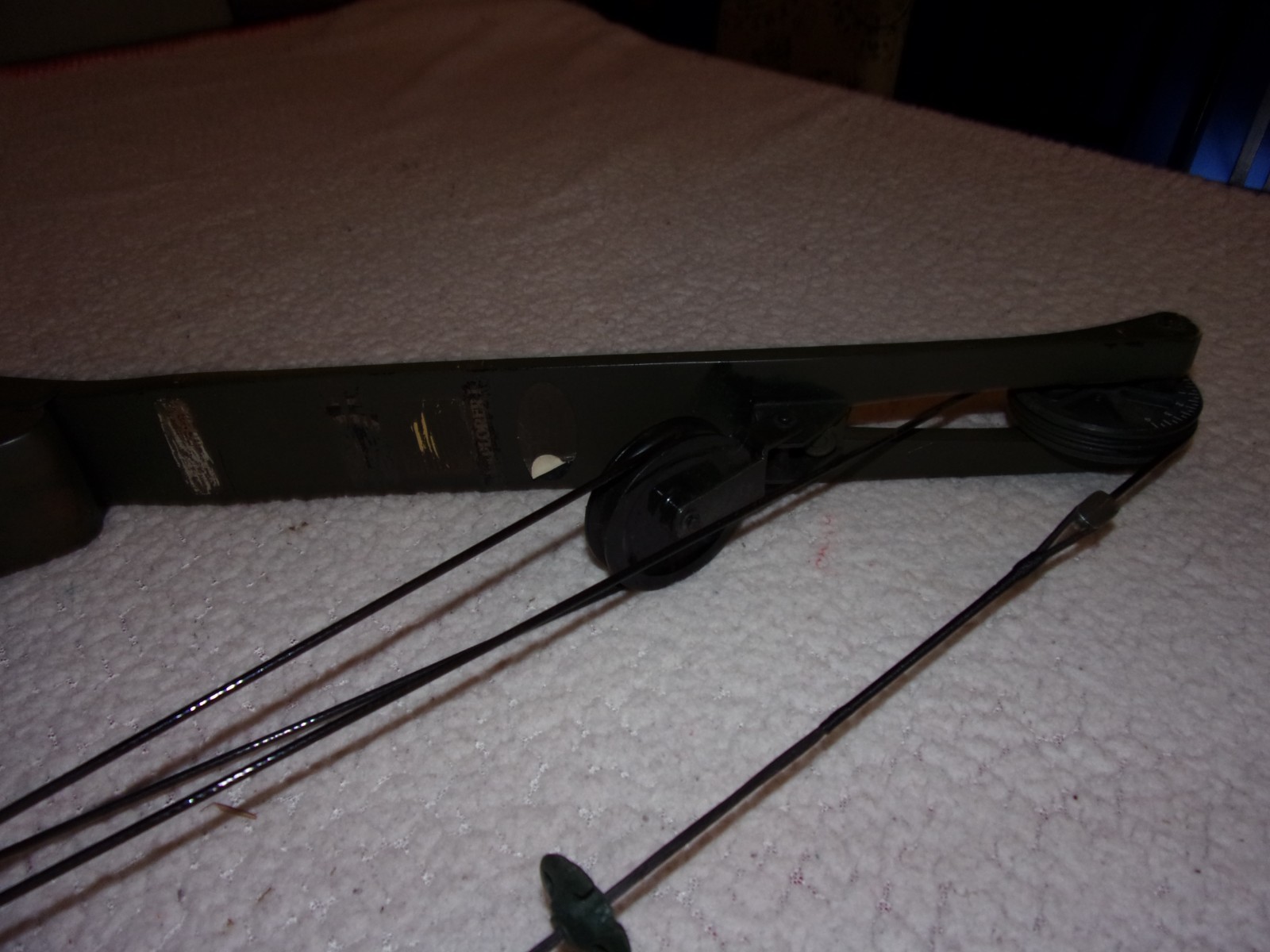 Vintage Browning Explorer I Compound Bow
