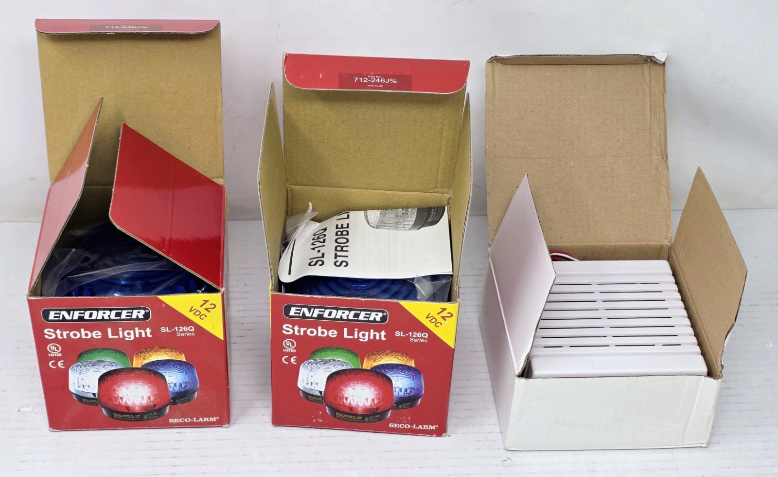 2x Seco-Larm Strobe Light 12VDC Blue Lens SL-126Q/B & 1x Bosch D116 Indoor Siren