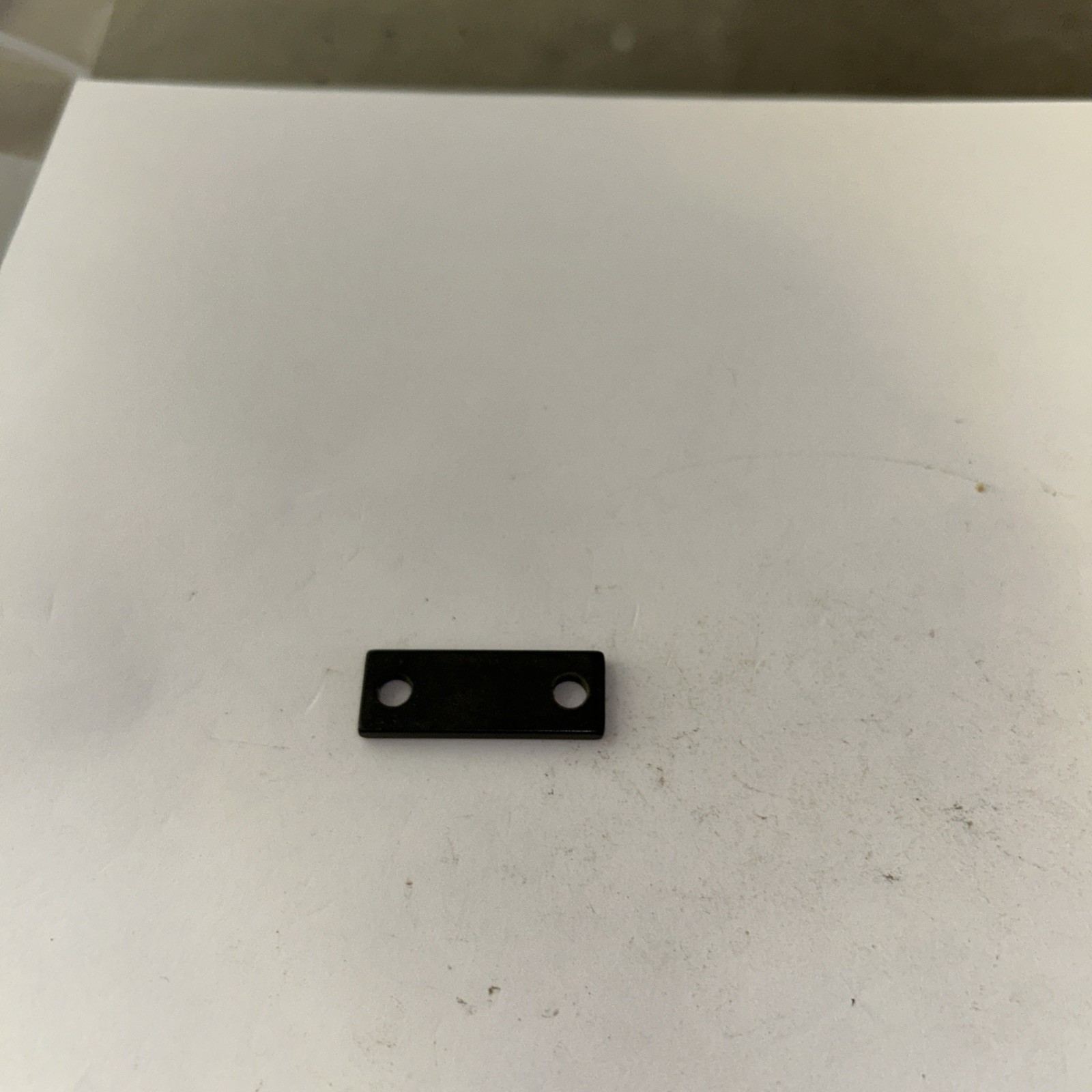 980379 Strip Guide
