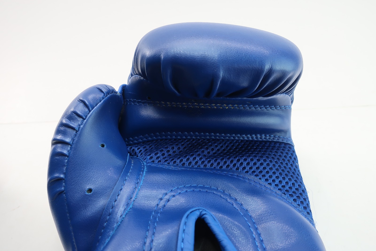 PRO Professional Deluxe Synthetic Leather Boxing Gloves - Blue 8 oz