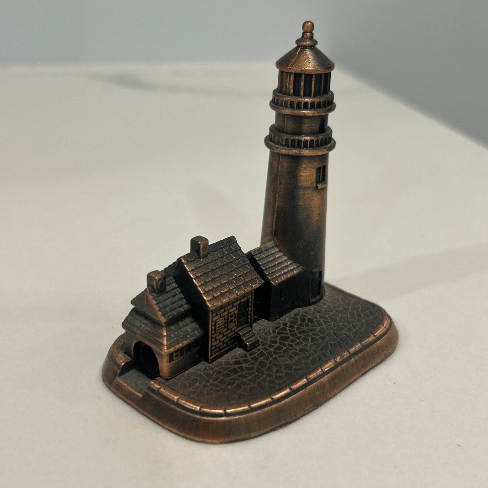 3” x 2” x 3.25” DIECAST LIGHTHOUSE PENCIL SHARPENER LIGHT HOUSE PAPERWEIGHT FUN