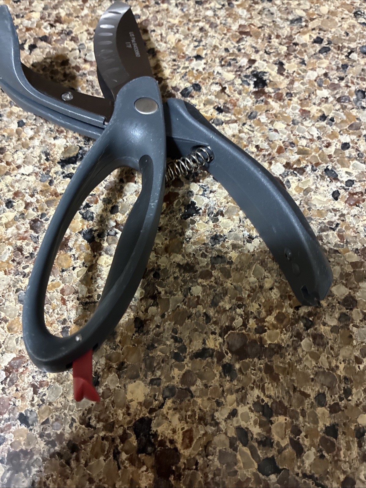 Pampered Chef Salad Chopper #2582 Double Bladed Herb Cutting Scissors Shears EUC
