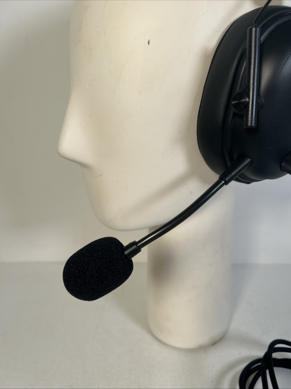 Razer BlackShark V3 Wireless ANC Gaming Headset - Black