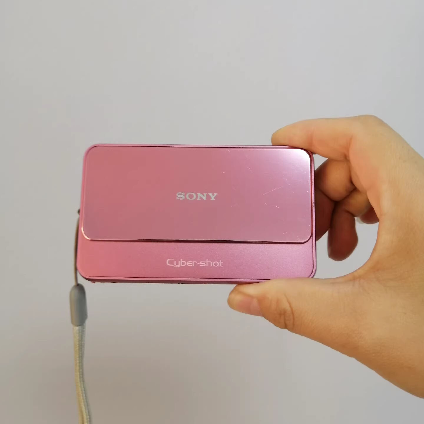 90% New Sony Cyber-Shot DSC-T110 16.1 MP 4x Optical Zoom Digital CCD Camera