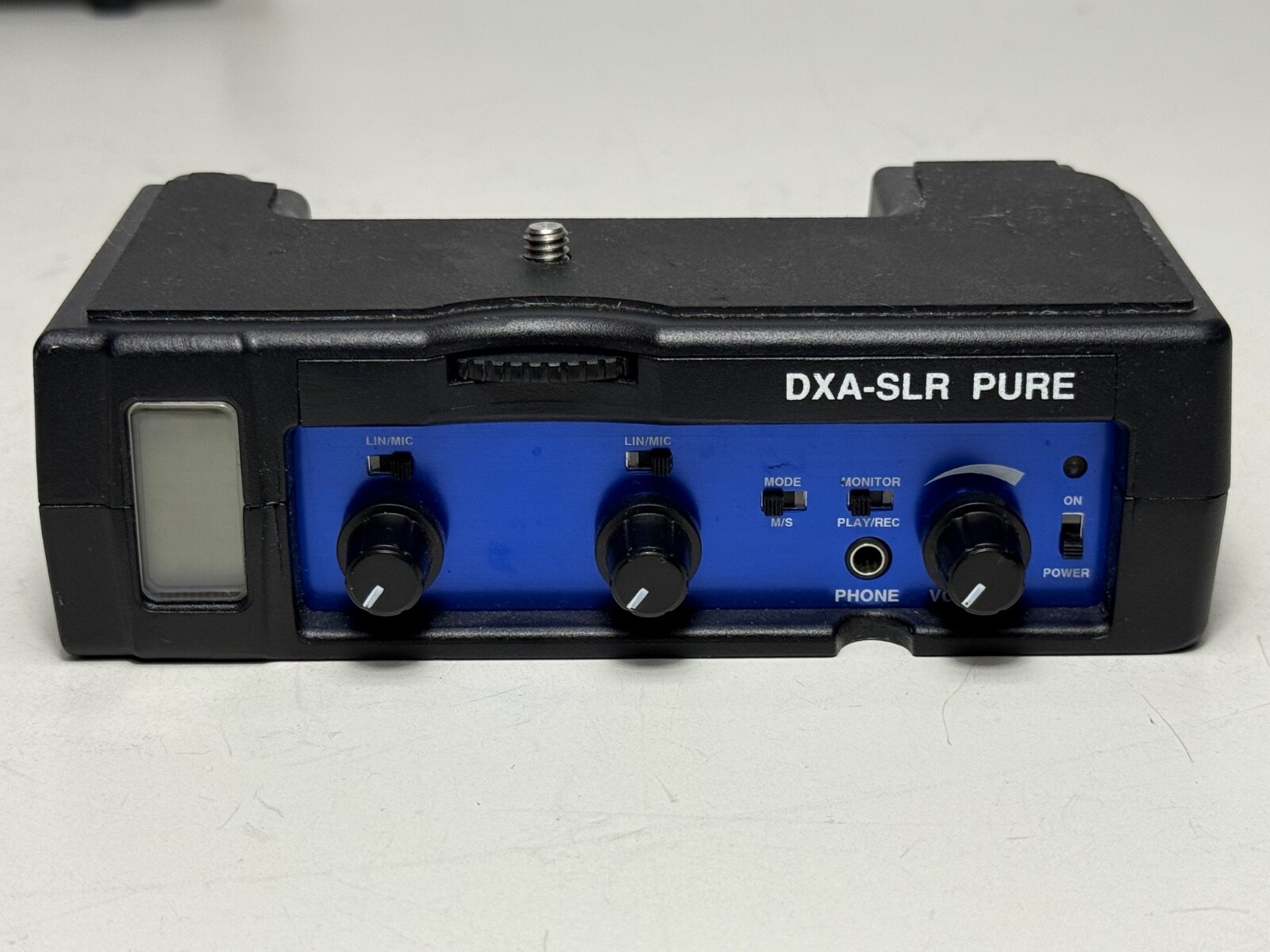 Beachtek DXA-SLR Pure Passive Audio Adapter   Nice!