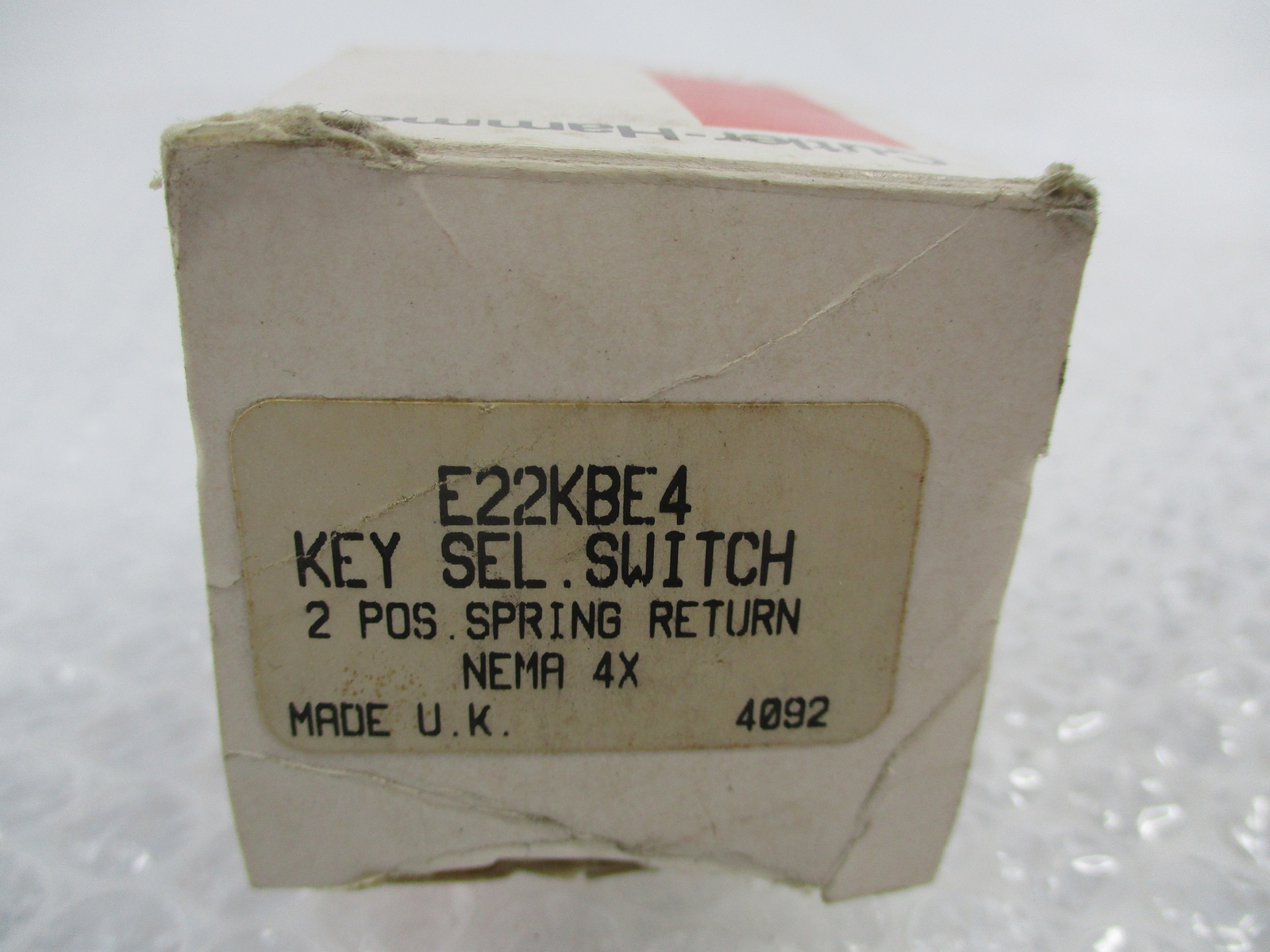 CUTLER HAMMER E22KBE4 SELECTOR SWITCH NSMP