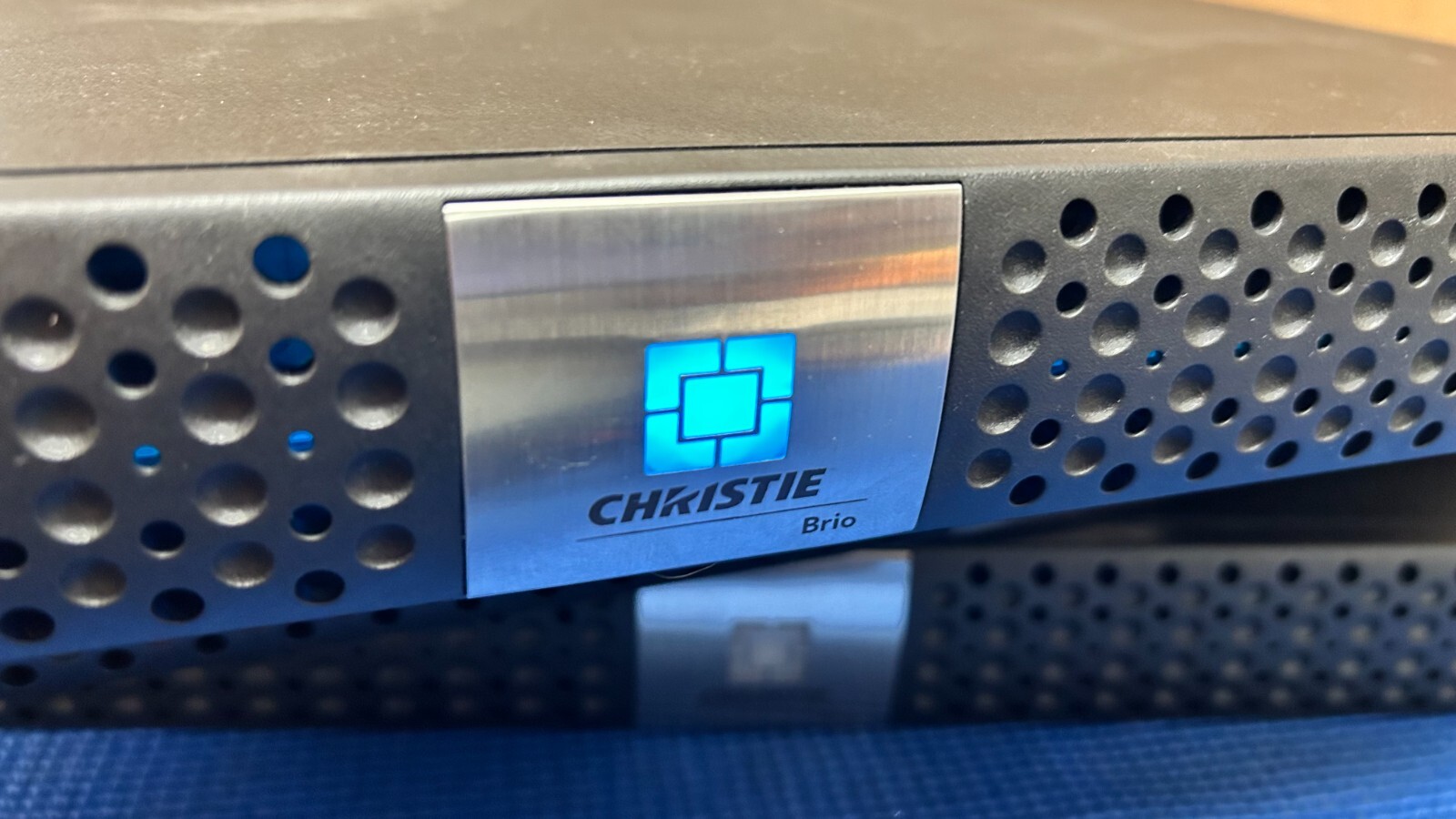 Christie Brio MODEL 500VWPP  (148-003104-01) Presentation & Collaboration Device