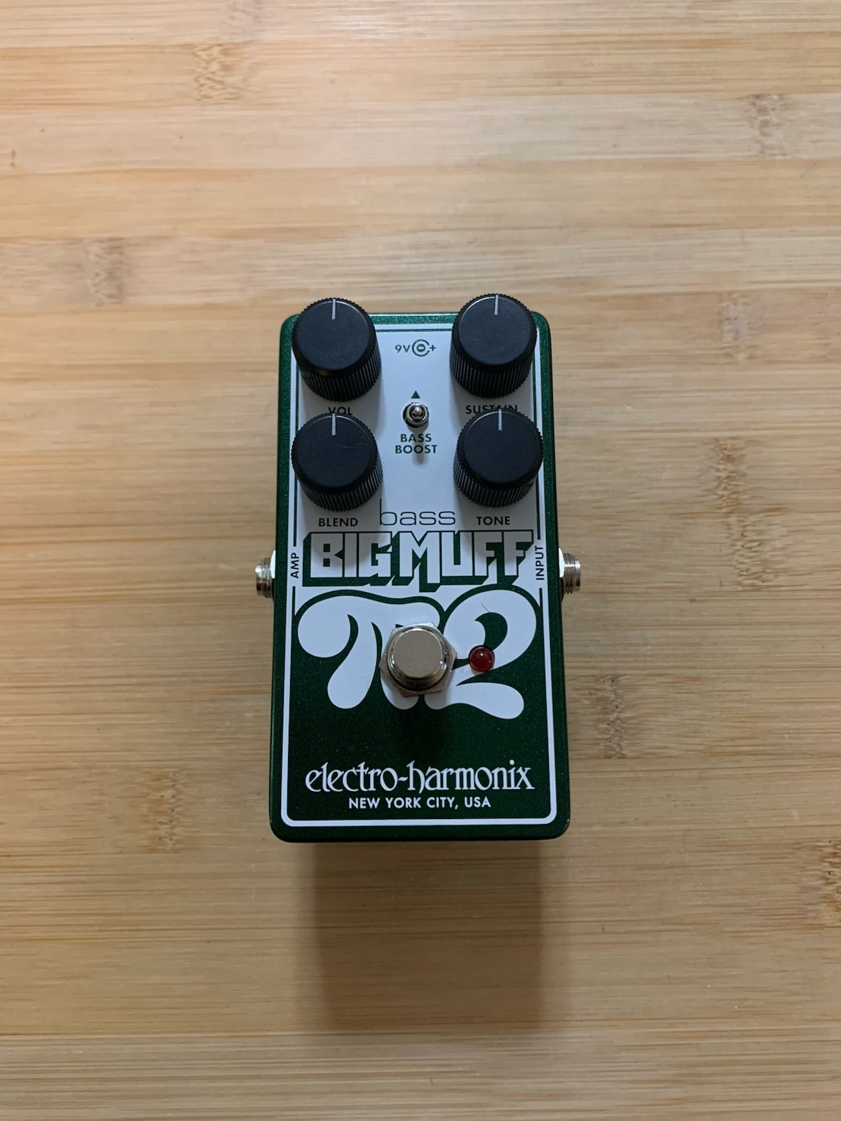 Electro-Harmonix Bass Big Muff Pi 2 Fuzz Guitar Pedal