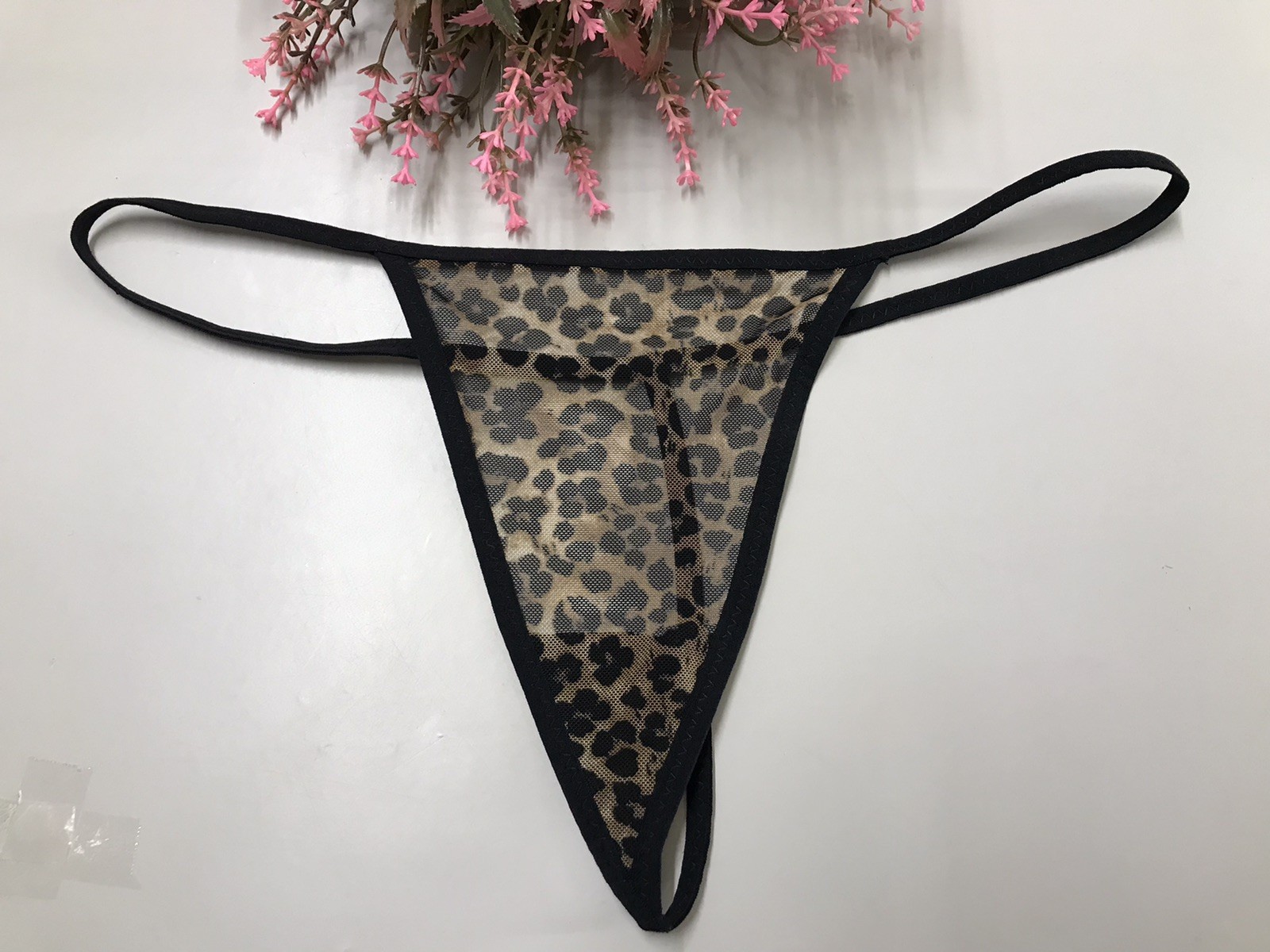 Women's  Animal Print V-String Bikini Large Cheetah Animal Print Multicolor