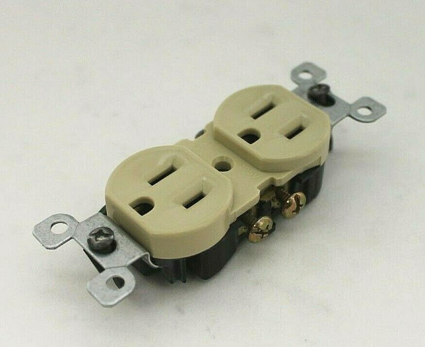 Leviton 5320-ICP Ivory Duplex Receptacle NEMA 5-15R (Lot of 3)