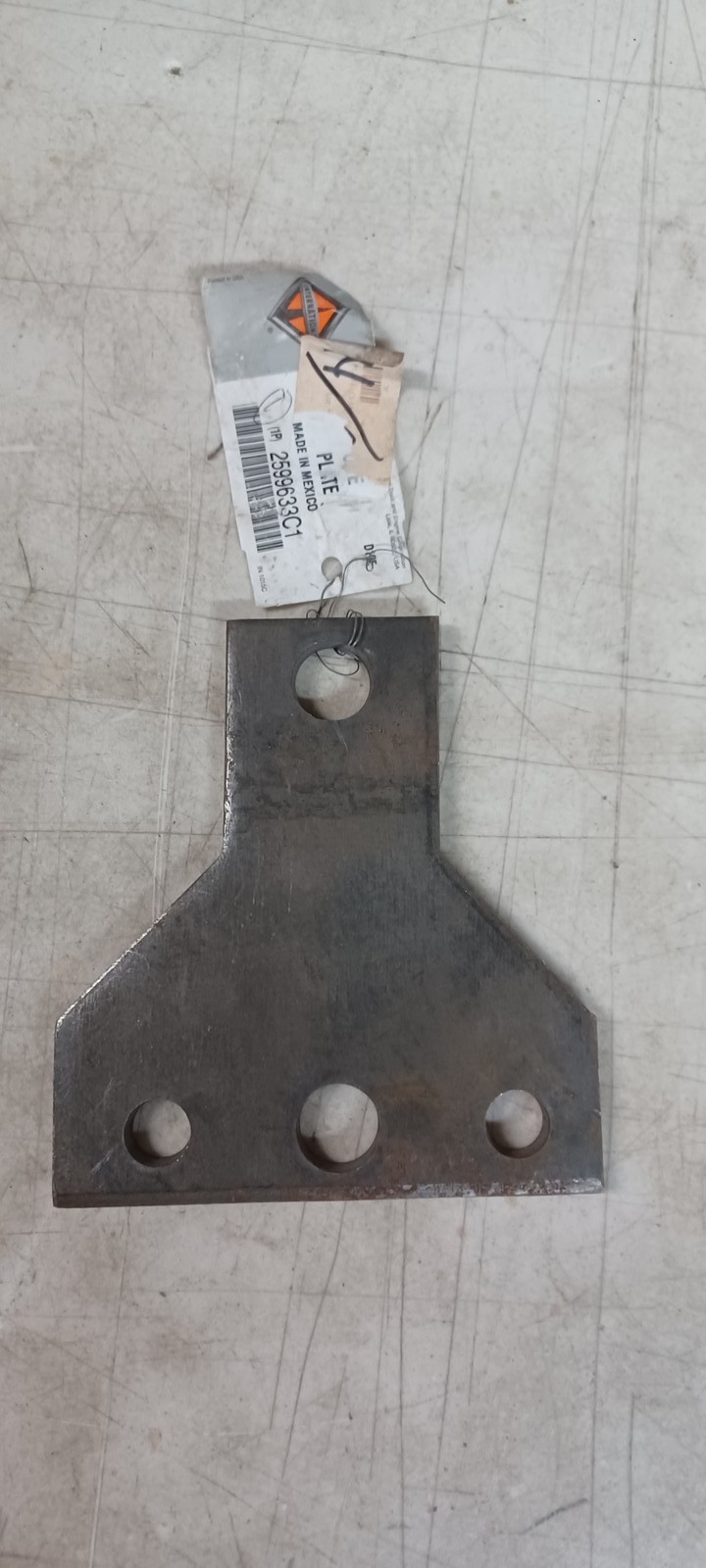INTERNATIONAL OEM - PLATE, SPRING CLAMP, SUSPENSION 2599633C1