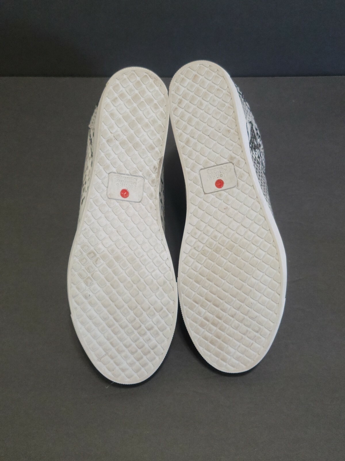 Blondo Wedge Sneakers Size 9M Womens