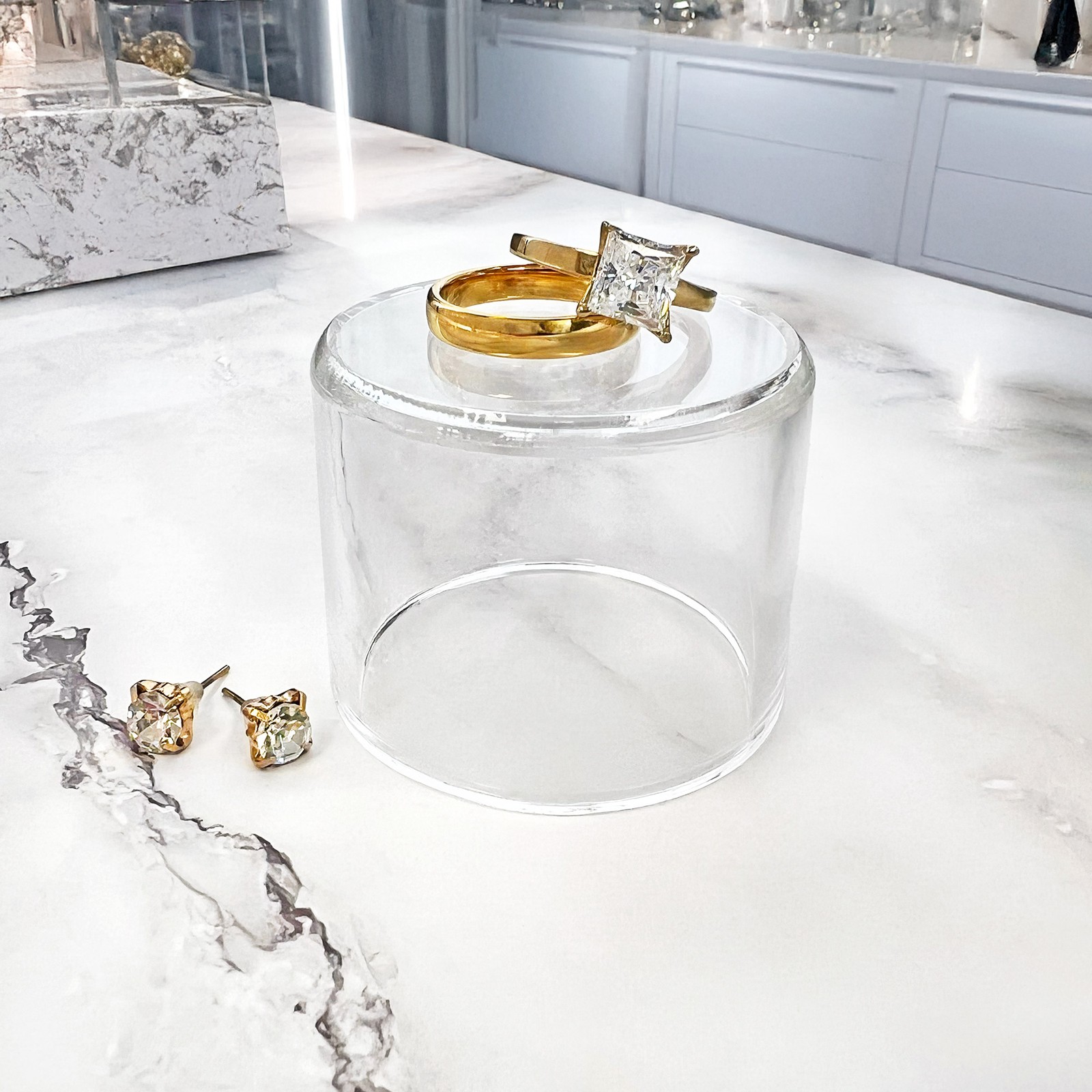 Plymor Clear Acrylic Round Cylinder Display Riser, 1.5" H x 2" D