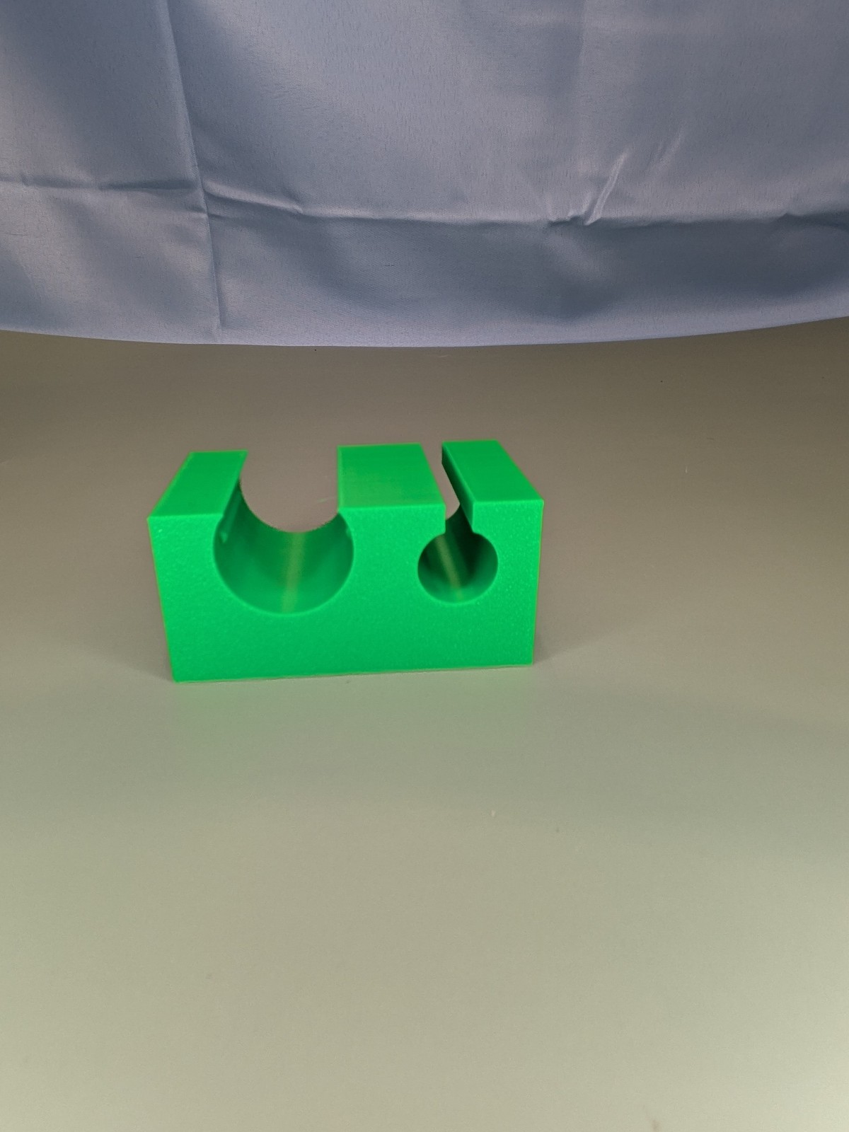 Lock cylinder pin checking holder