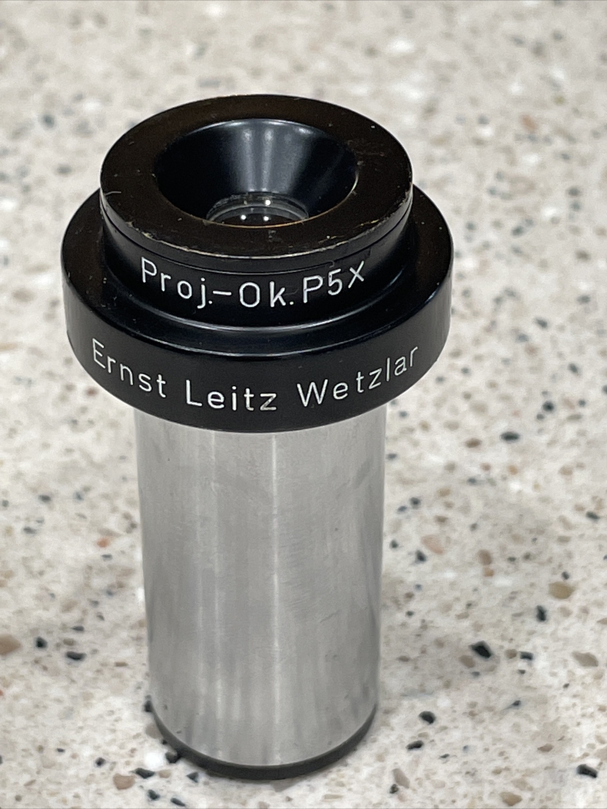Ernst Leitz Wetzlar Proj.-Ok. P 5X Microscope Lens Objective Proj.-0k.P5x SGT8jr