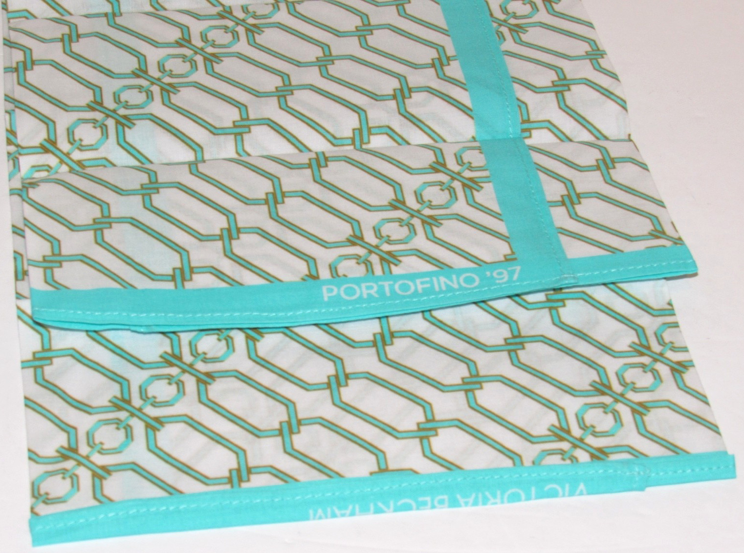 Victoria Beckham Portofino '97 Scarf Aqua Green Chain Link 20x20 in Square NEW