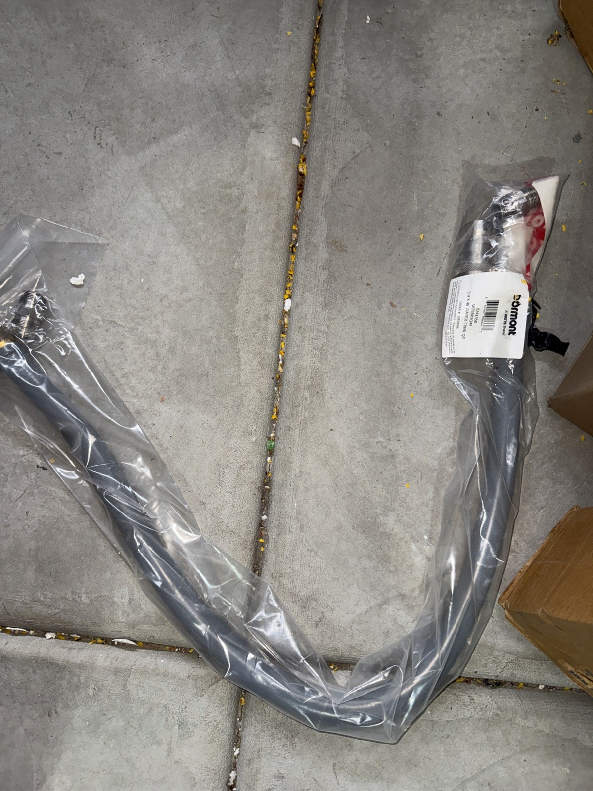 Dormont W75BP2Q48 Hi-PSI 3/4" x 48" Coated Water Connector Hose with 2-Way Quick